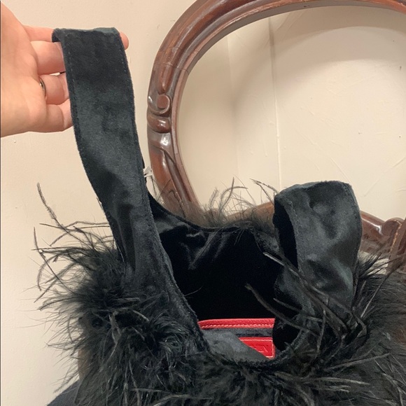 Elegant Black Feathered Clutch✨✨✨